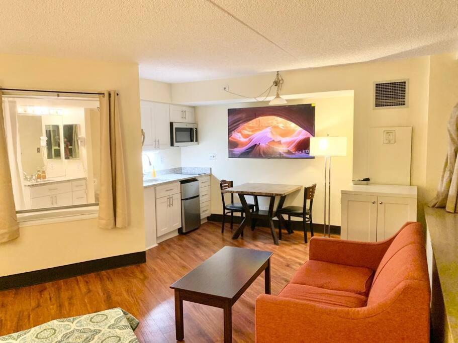 Atlantic Palace Beachfront Ocean View أتلانتيك سيتي المظهر الخارجي الصورة